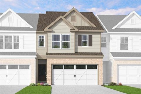 Townhouse For Sale - 6017 Silverbell Drive<br/> Hall County, Flowery Branch, GA 30542