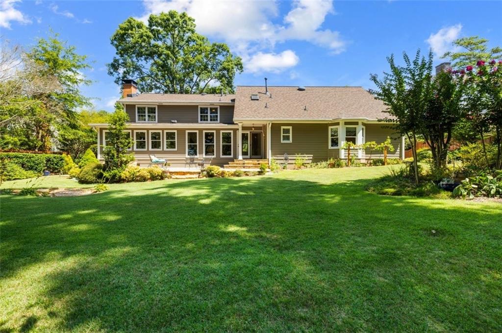 2932 CHESHIRE Drive