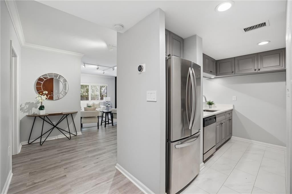1130 Piedmont Avenue NE 408