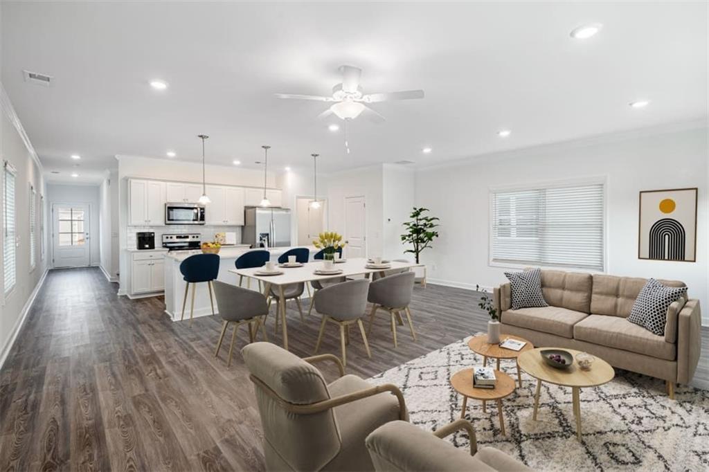 4021 Hillmont Lane