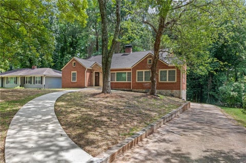 Homes For Sale - 2188 Beecher Road<br/> Atlanta, GA 30311