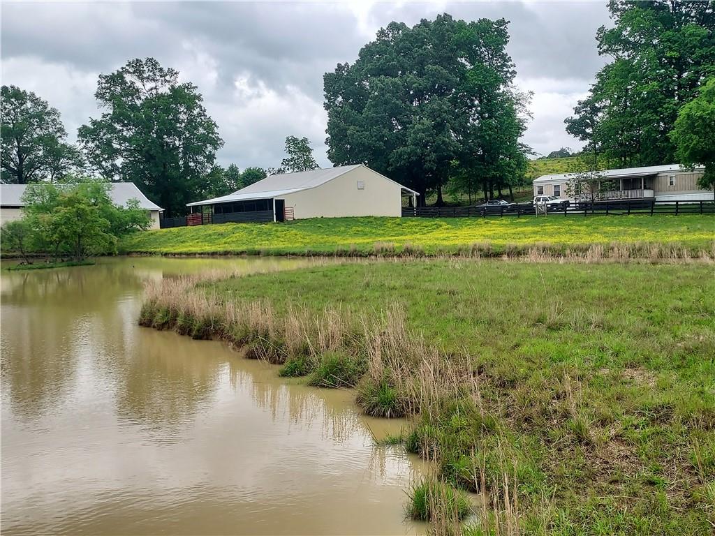 515 Hunt Bend Road, Calhoun, Georgia image 9