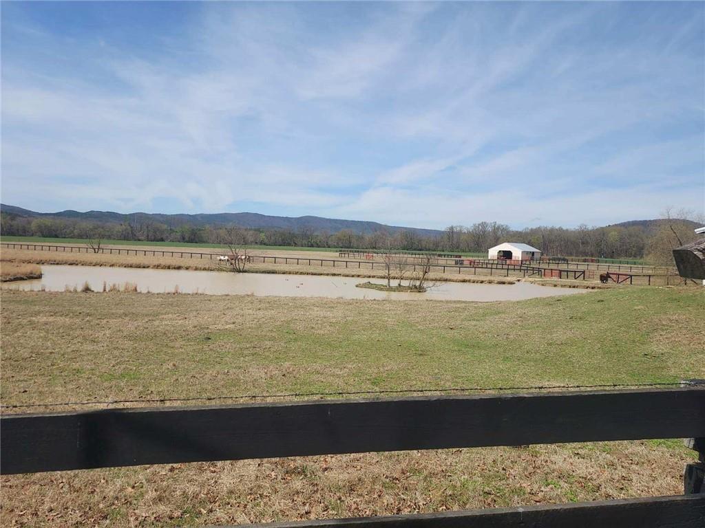 515 Hunt Bend Road NW