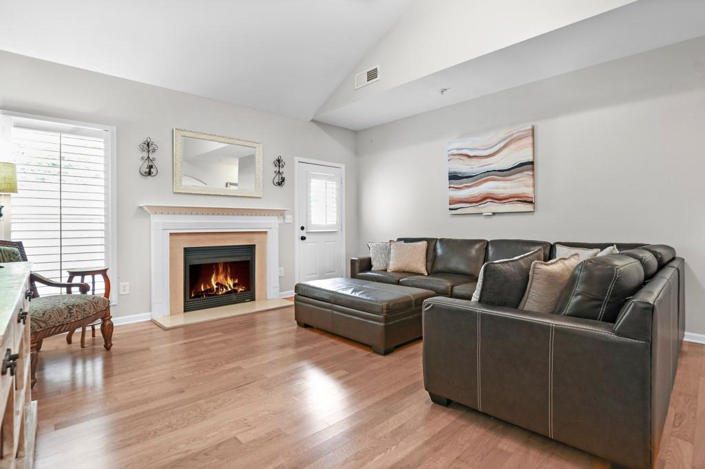 Brownstone Square - Residential