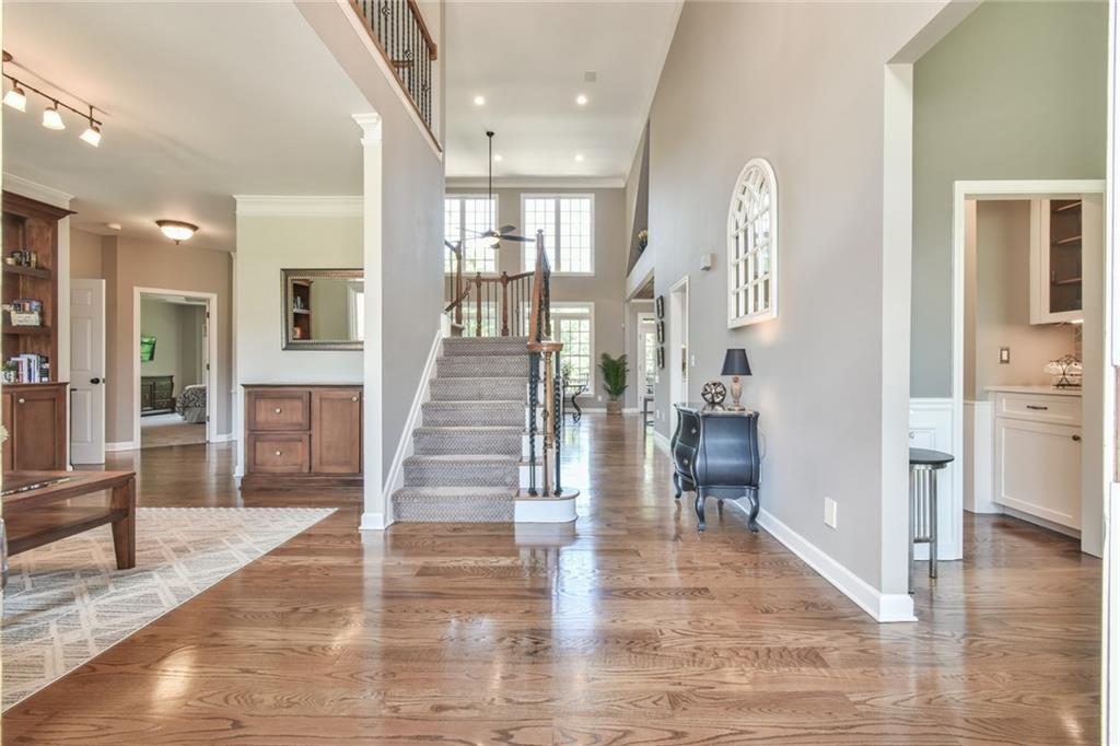 5675 Habersham Valley