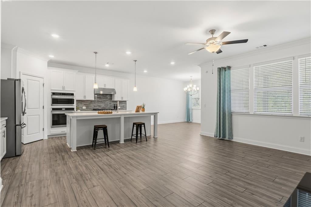 214 Hickory Bluffs Parkway