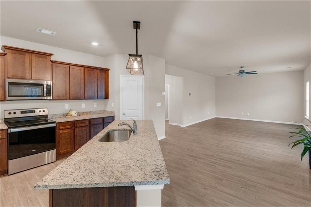 436 Vermeer Court, Locust Grove, Georgia image 18