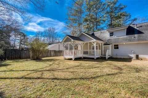 A home in Powder Springs