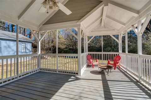 A home in Powder Springs