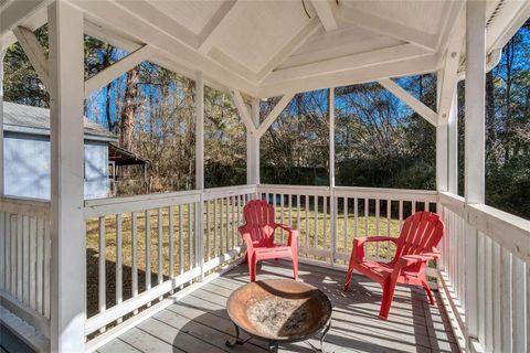 A home in Powder Springs