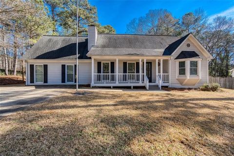 A home in Powder Springs