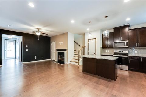 A home in Fairburn