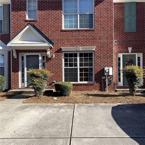 Townhouse For Sale - 2784 Parkway Cove<br/> Dekalb County, Lithonia, GA 30058