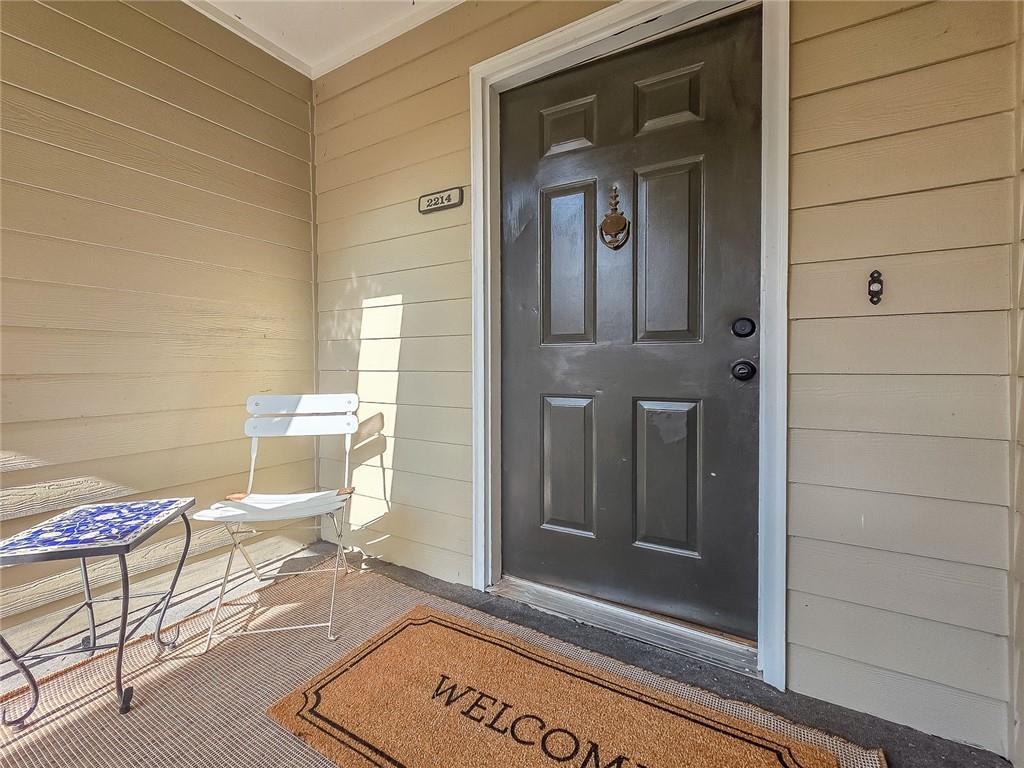 2214 Lake Pointe Circle