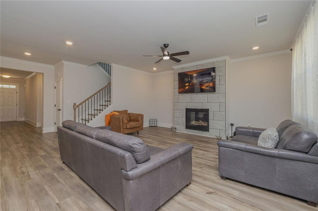 325 Caledonia Court