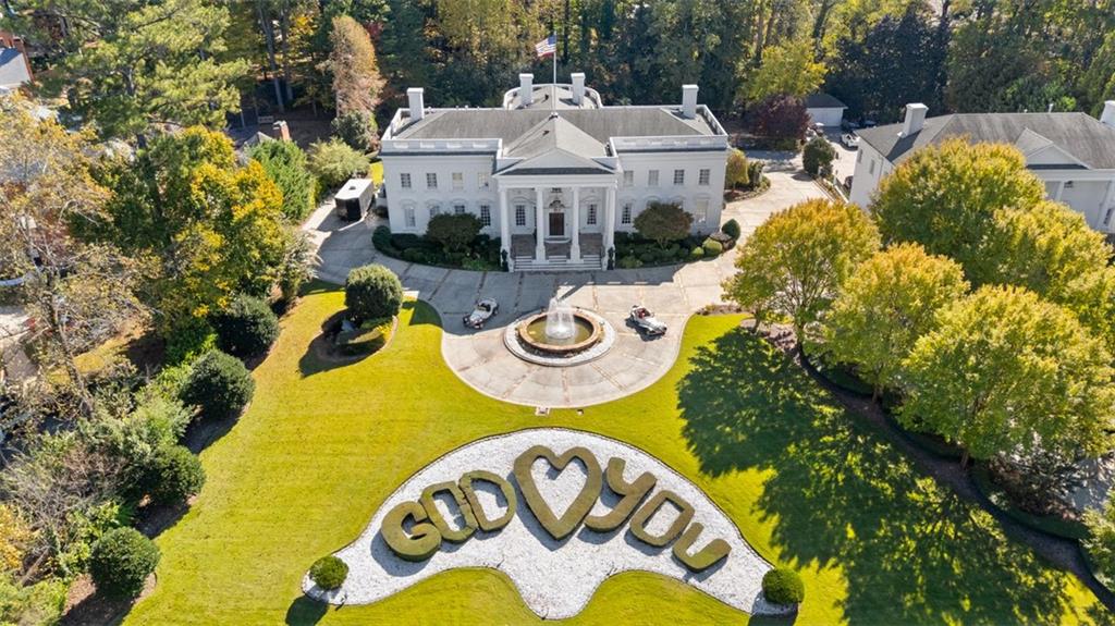 3687 Briarcliff Road NE