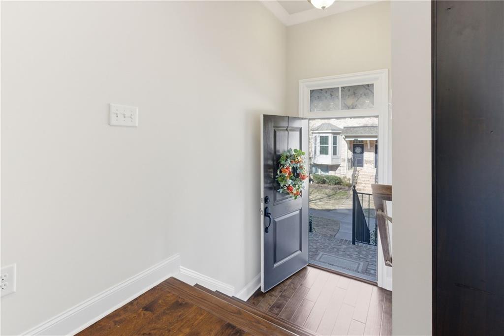 7990 Willoughby Court