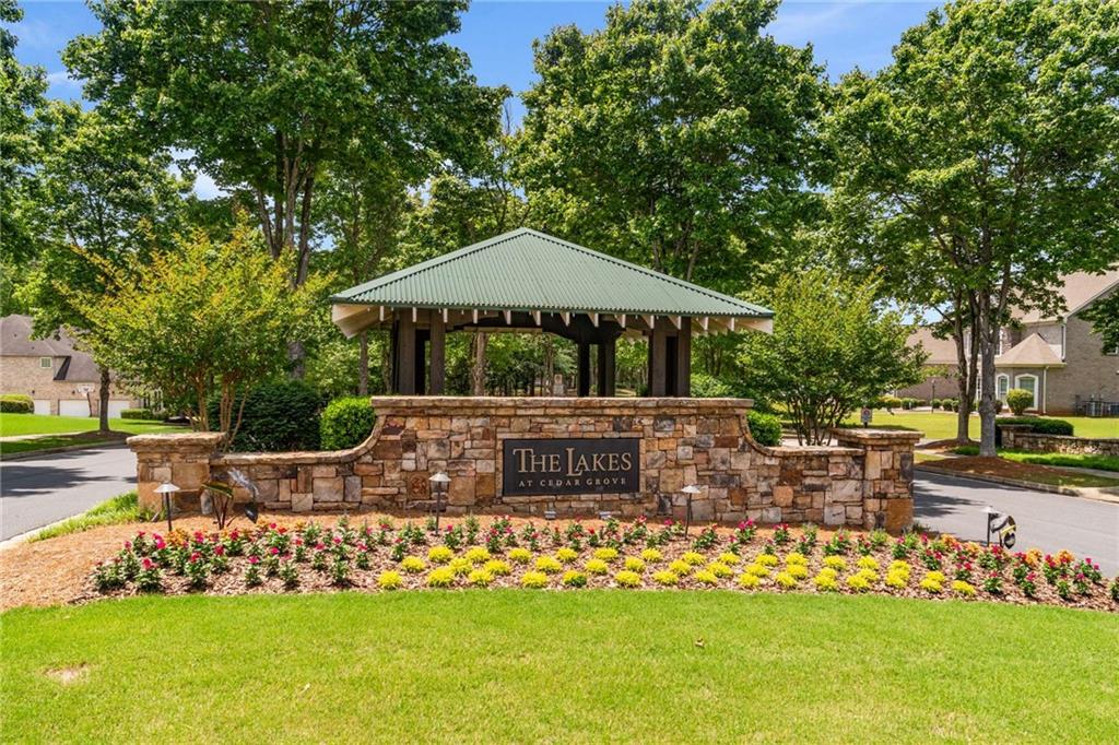 7994 Larksview Drive, Fairburn, Georgia image 44