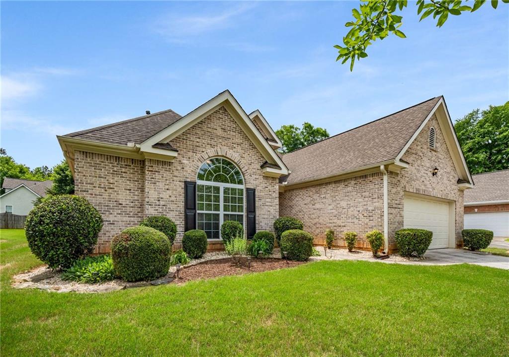 7994 Larksview Drive, Fairburn, Georgia image 37