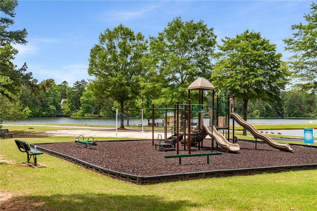 7994 Larksview Drive, Fairburn, Georgia image 45