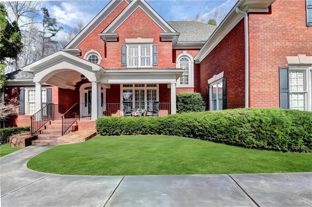 7040 Laurel Oak Drive
