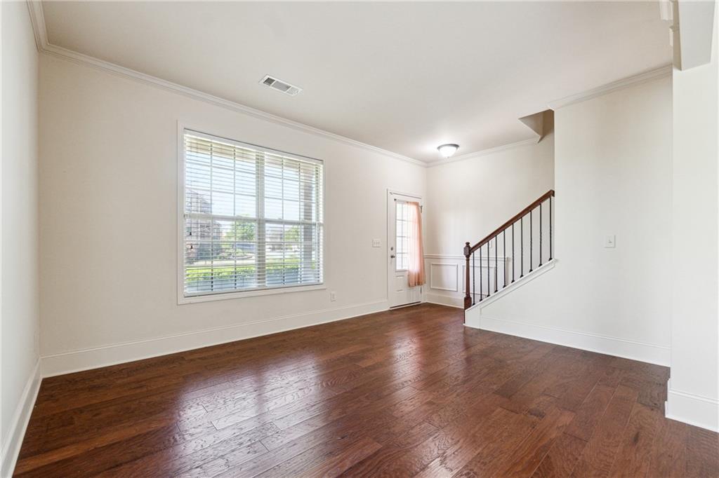 5705 Aspen Drive, Cumming, Georgia image 3