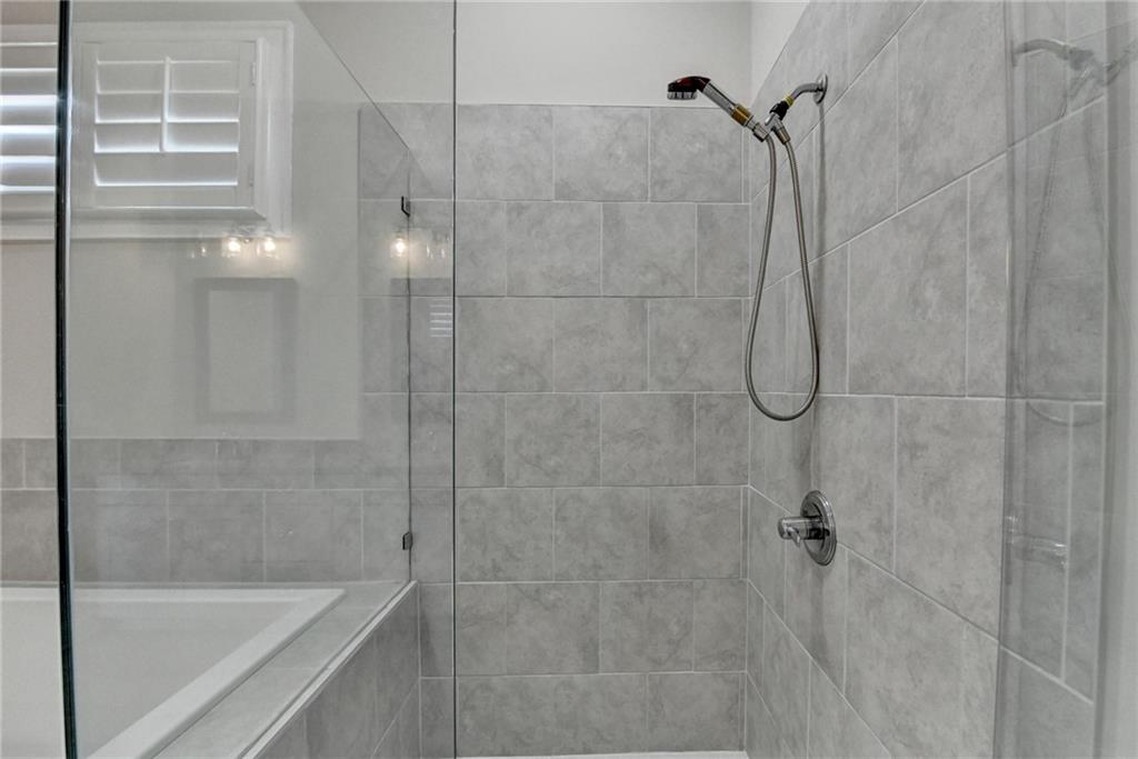 1043 Harvest Park Lane, Suwanee, Georgia image 43