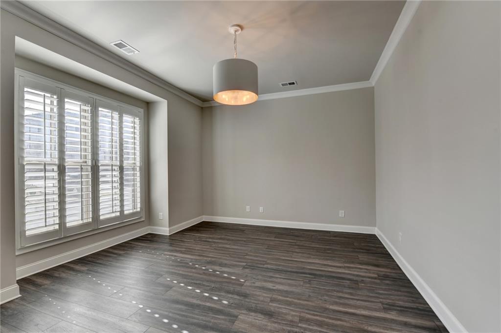 1043 Harvest Park Lane, Suwanee, Georgia image 26