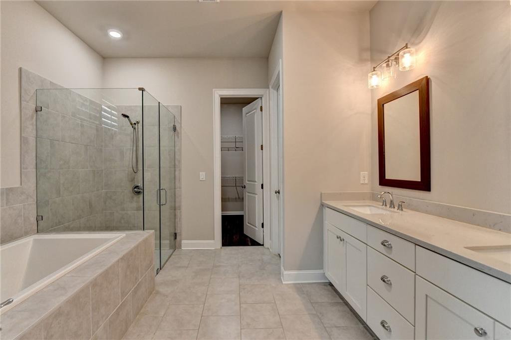 1043 Harvest Park Lane, Suwanee, Georgia image 37
