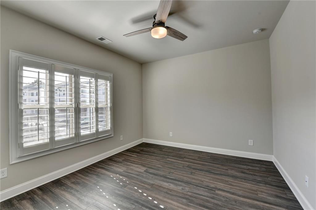 1043 Harvest Park Lane, Suwanee, Georgia image 48