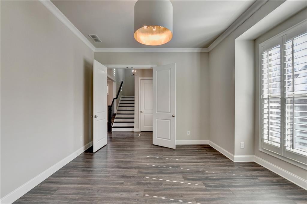 1043 Harvest Park Lane, Suwanee, Georgia image 28