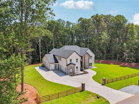 333 Sims Bridge Road Commerce GA 30530