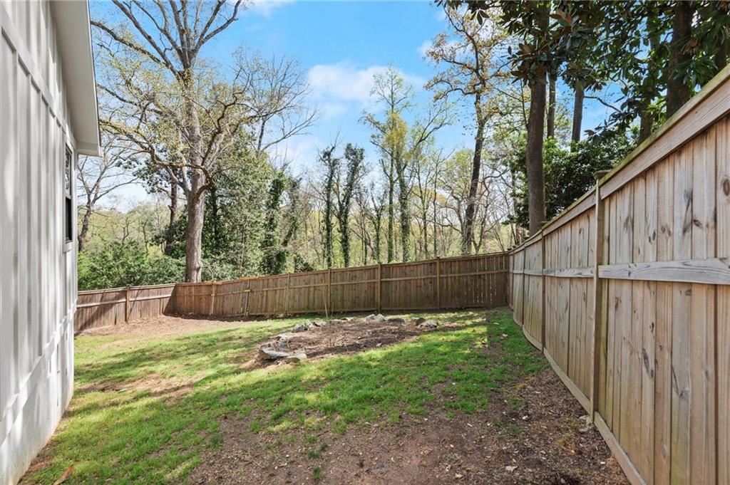 2870 Ridgemore Road, Atlanta, Georgia image 38