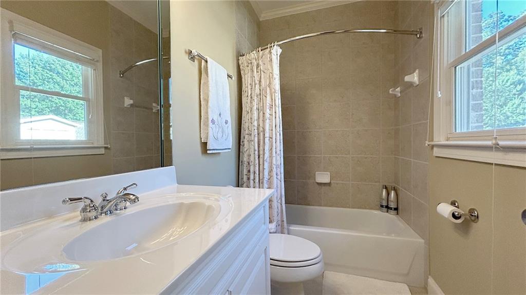 608 Tabbystone Street, Marietta, Georgia image 33