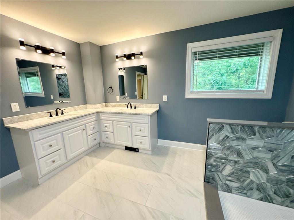 1803 Chatuge Hills Road, Hiawassee, Georgia image 28