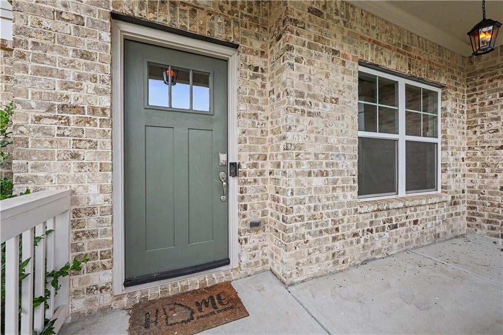 1328 Woods Lane