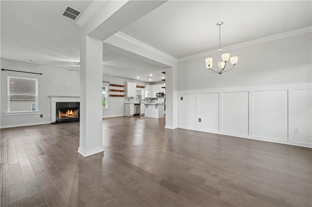 1328 Woods Lane