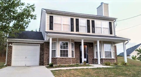 Homes For Rent - 6909 Malvern Court<br/> Stonecrest, GA 30038