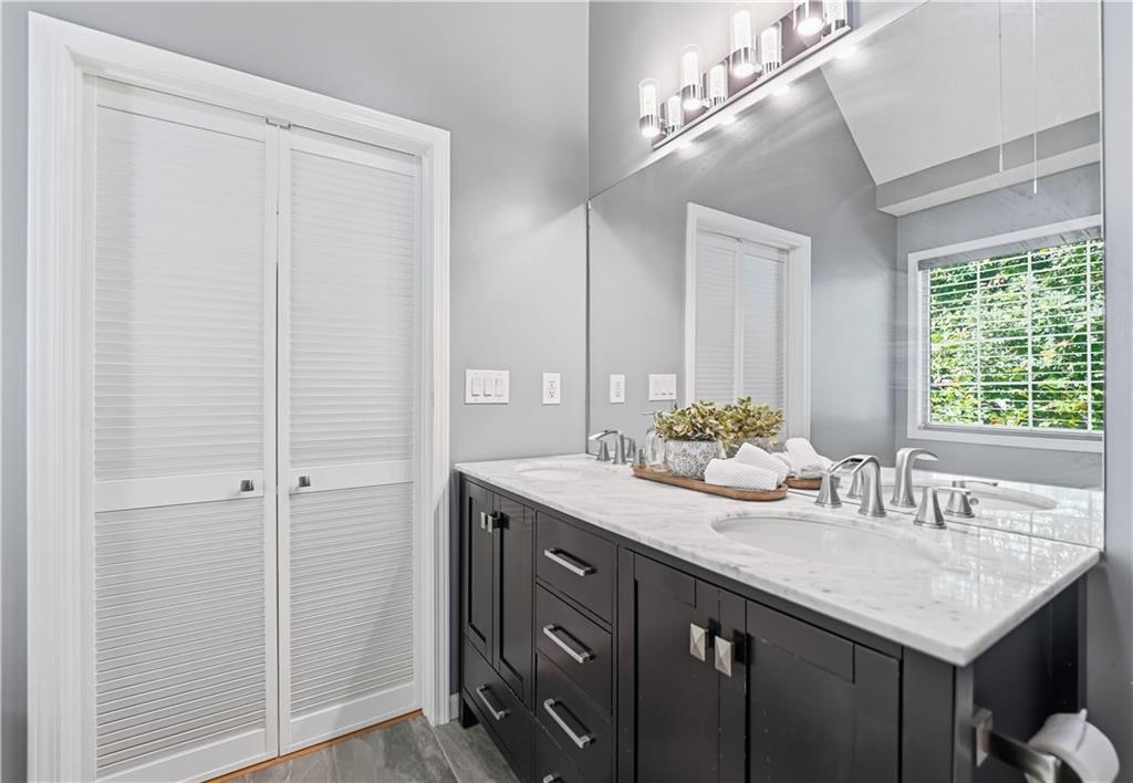 The Park At Brookhaven - Residential