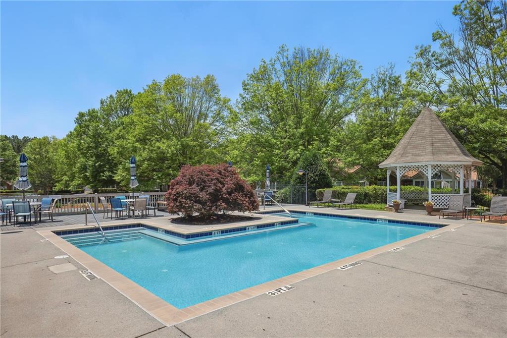 3718 Vineyards Lake Circle NW U3