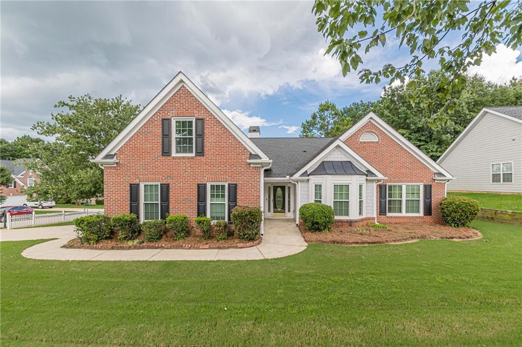 All-Brick 3-Bedroom Ranch with Bonus Room in Swim/Tennis Community!
This beautifully maintained 3-bedroom, 2-bathroom ranch with a bonus room offers the perfect blend of comfort, style, and amenities—just minutes from schools and shopping. Situated on a level corner lot in a sought-after swim/tennis community, this home features 4-sides brick construction and a 2-car garage for lasting quality and curb appeal.
Inside, hardwood floors flow through the main living areas, including a formal dining room and a fireside family room. The spacious kitchen boasts tile floors, a center island, stainless steel appliances, a convenient desk area, and ample cabinet storage—all with an open view to the family room for easy entertaining.
The oversized primary suite on the main level features a vaulted ceiling, hardwood floors, and a sitting room. The en suite bath offers double vanities, a tile floor, soaking tub, and separate shower. A finished bonus room over the garage provides flexible space for an office, guest room, or playroom.
Step outside to enjoy the extended back patio—perfect for gatherings or quiet evenings. Neighborhood amenities include a pool, tennis courts, pickleball courts, and a playground.
Move-in ready and loaded with charm, this home has it all!