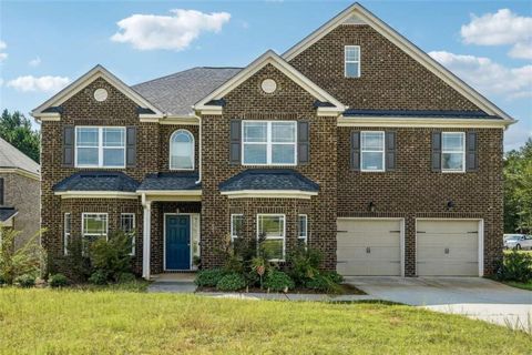 A home in Fairburn