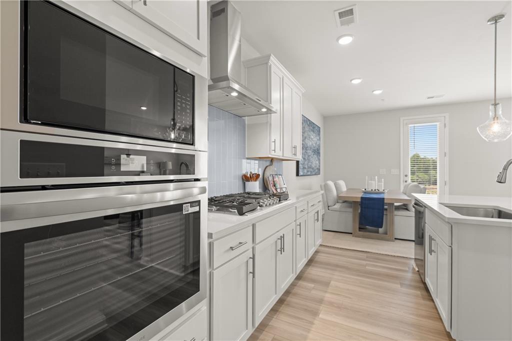 6165 Molo Lane 666