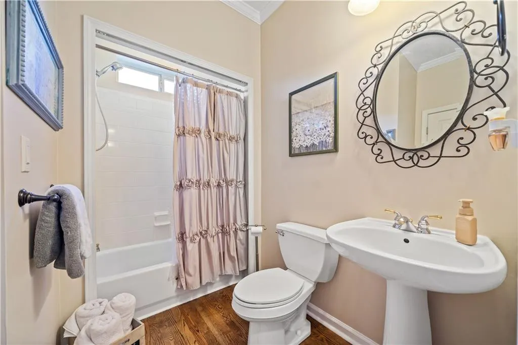 Lawrenceville, Georgia 30043, United States, 6 Bedrooms Bedrooms, ,4 BathroomsBathrooms,Residential,Active,24642