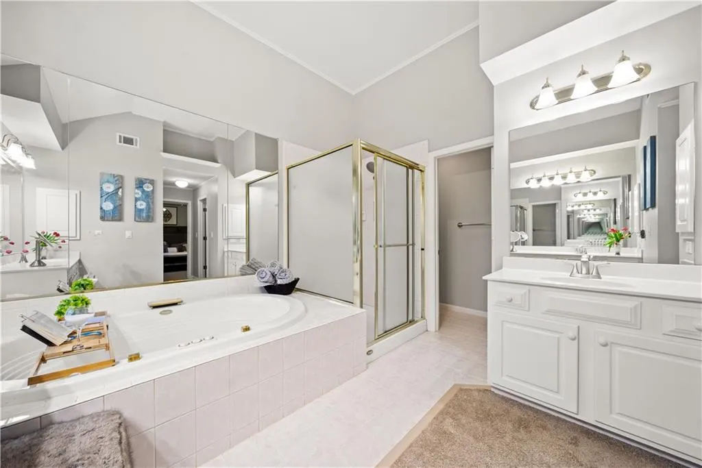 Lawrenceville, Georgia 30043, United States, 6 Bedrooms Bedrooms, ,4 BathroomsBathrooms,Residential,Active,24642