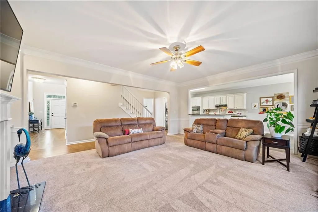 Lawrenceville, Georgia 30043, United States, 6 Bedrooms Bedrooms, ,4 BathroomsBathrooms,Residential,Active,24642