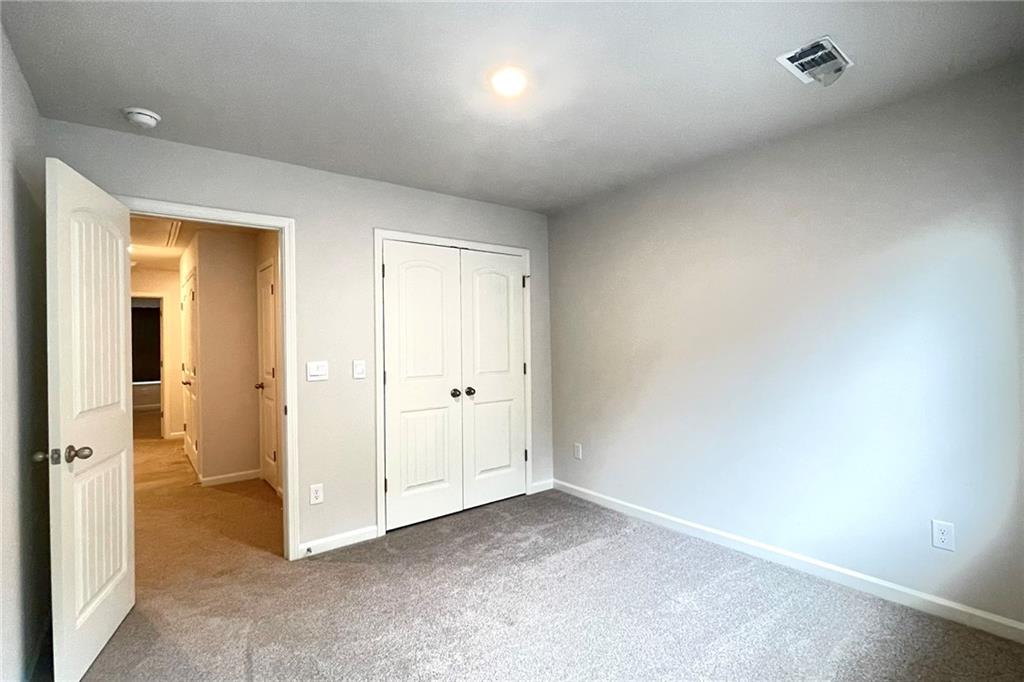 Towne Lake Hills Townhomes - Residential