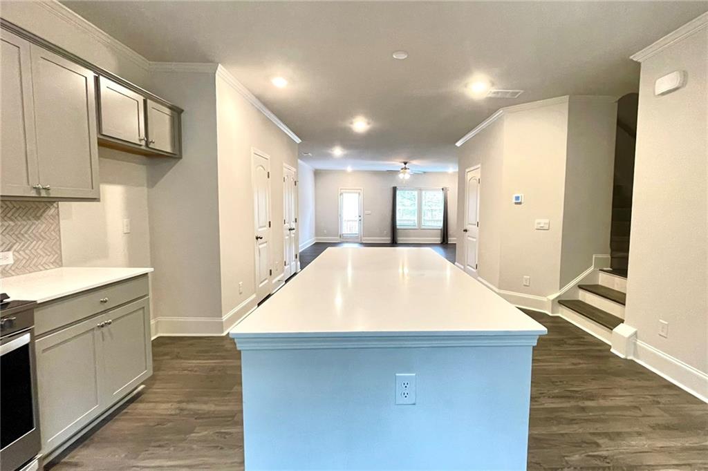 Towne Lake Hills Townhomes - Residential
