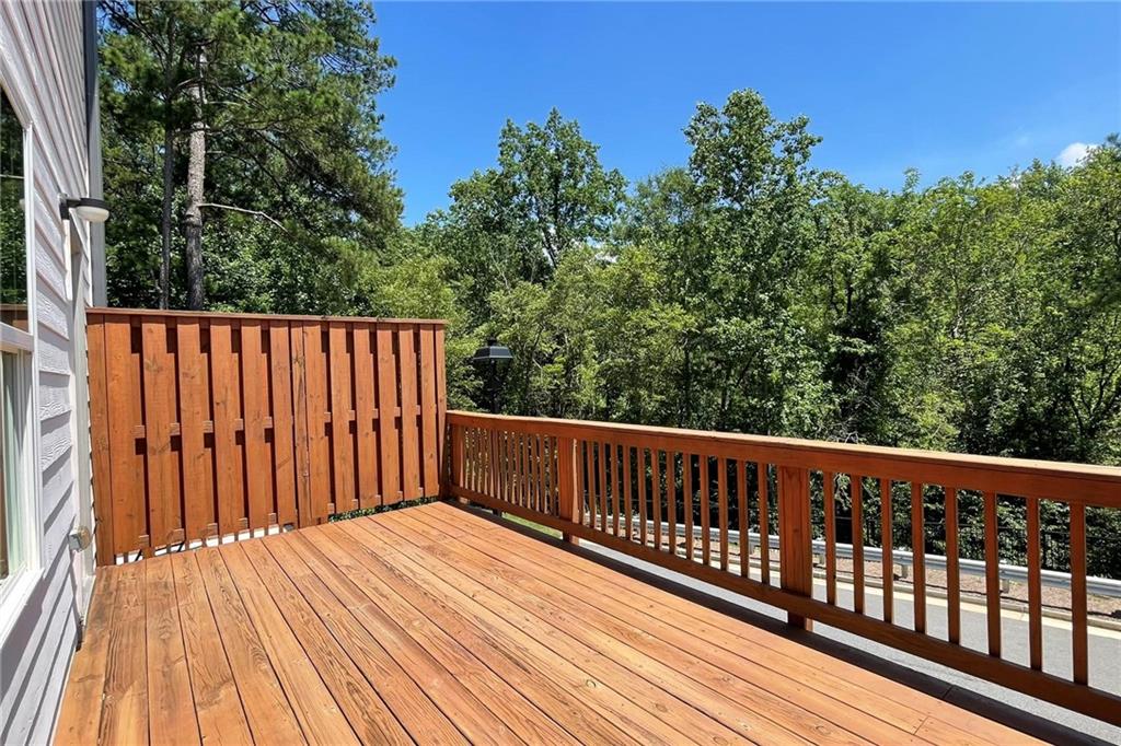 Towne Lake Hills Townhomes - Residential