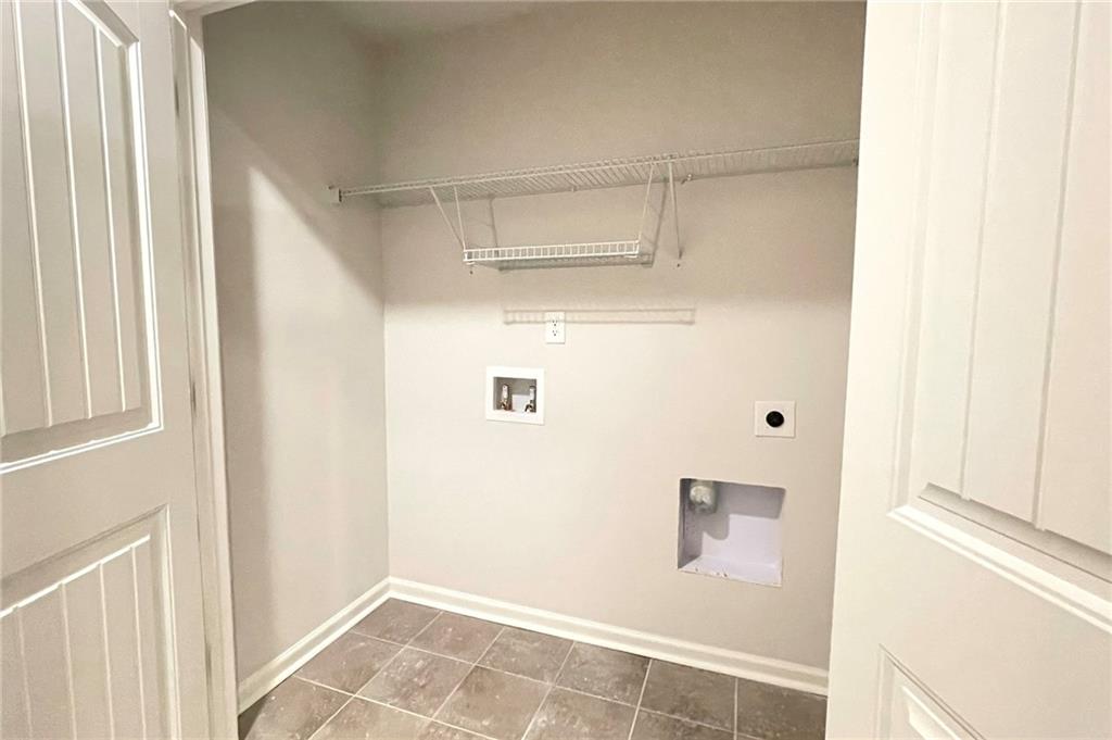 Towne Lake Hills Townhomes - Residential